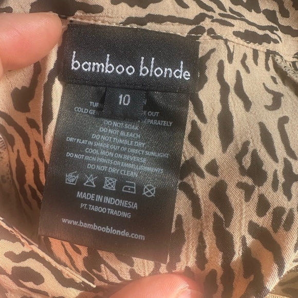 Bamboo Blonde Midi Length Animal Print Skirt Size 10 - Picture 2 of 5